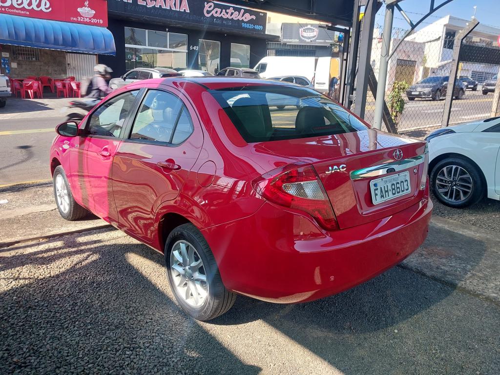 JAC J3 Sedan - Foto