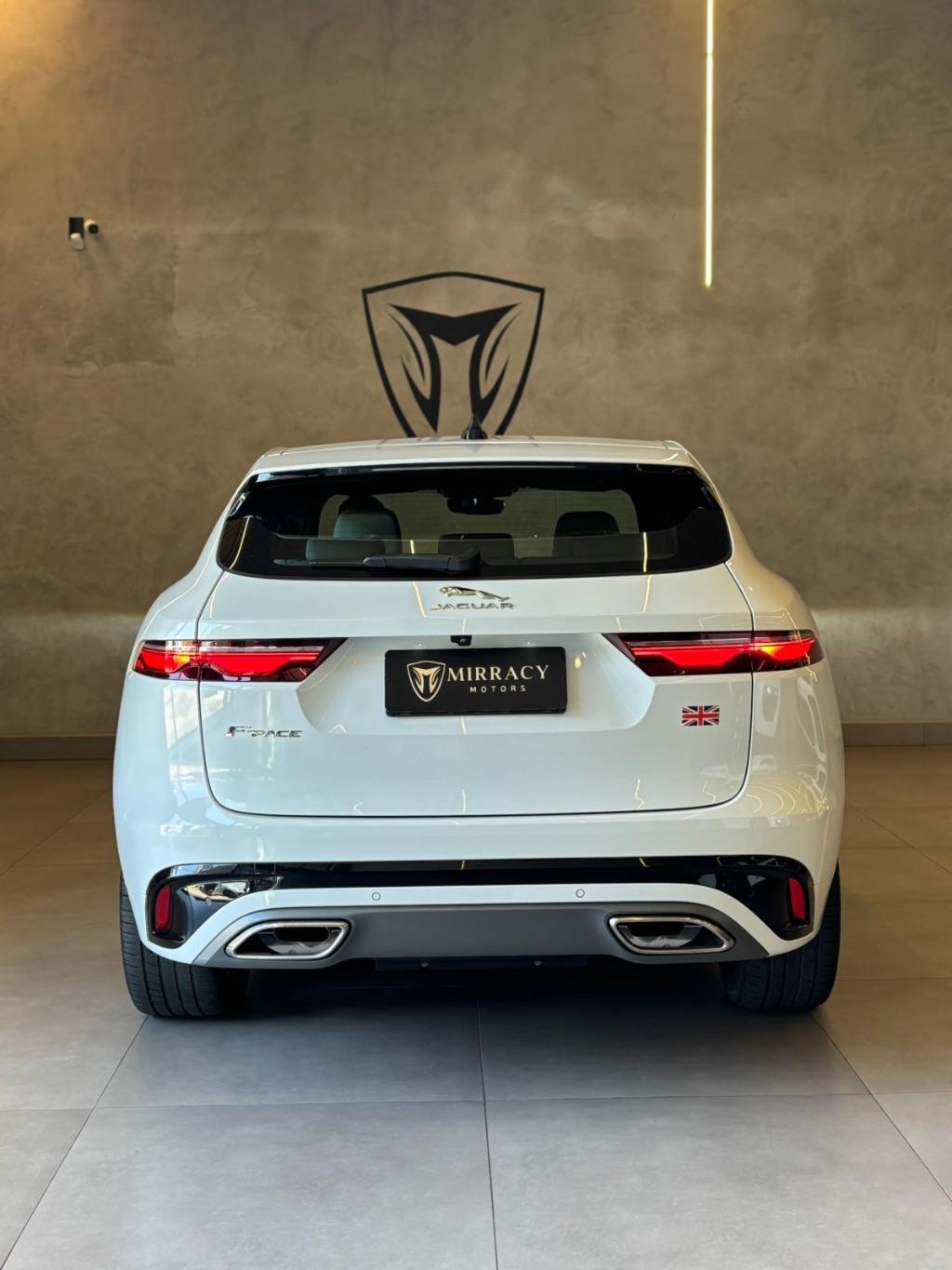 JAGUAR F-Pace - Foto