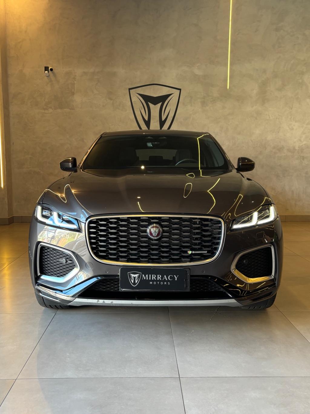 JAGUAR F-Pace - Foto
