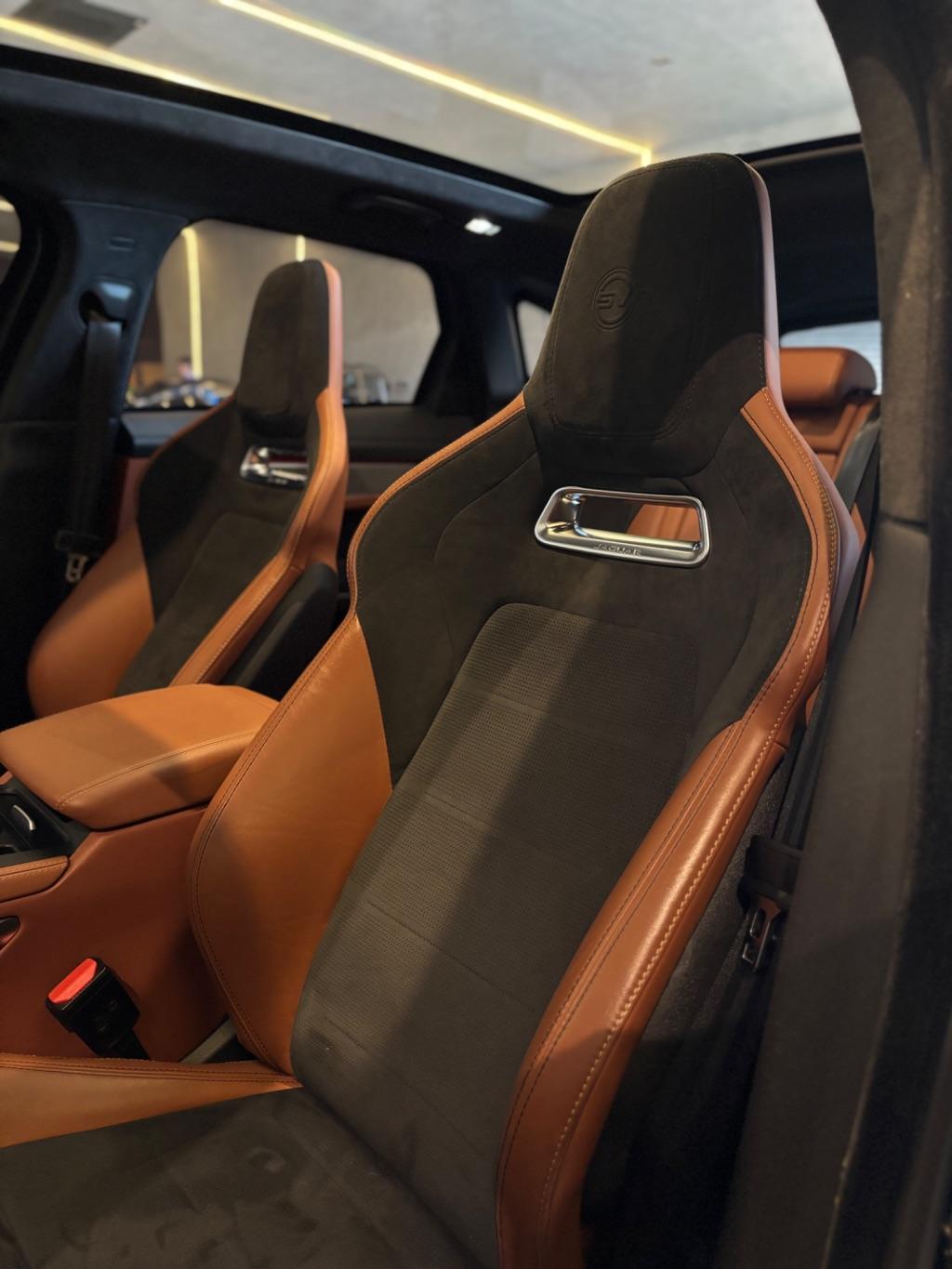 JAGUAR F-Pace - Foto