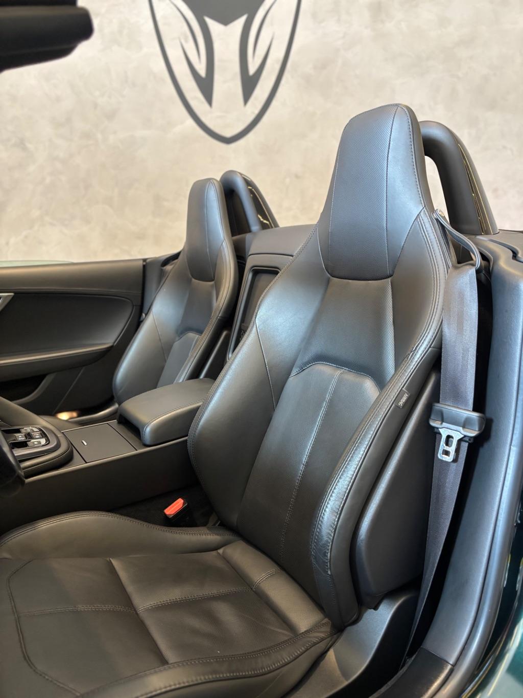 JAGUAR F-Type - Foto