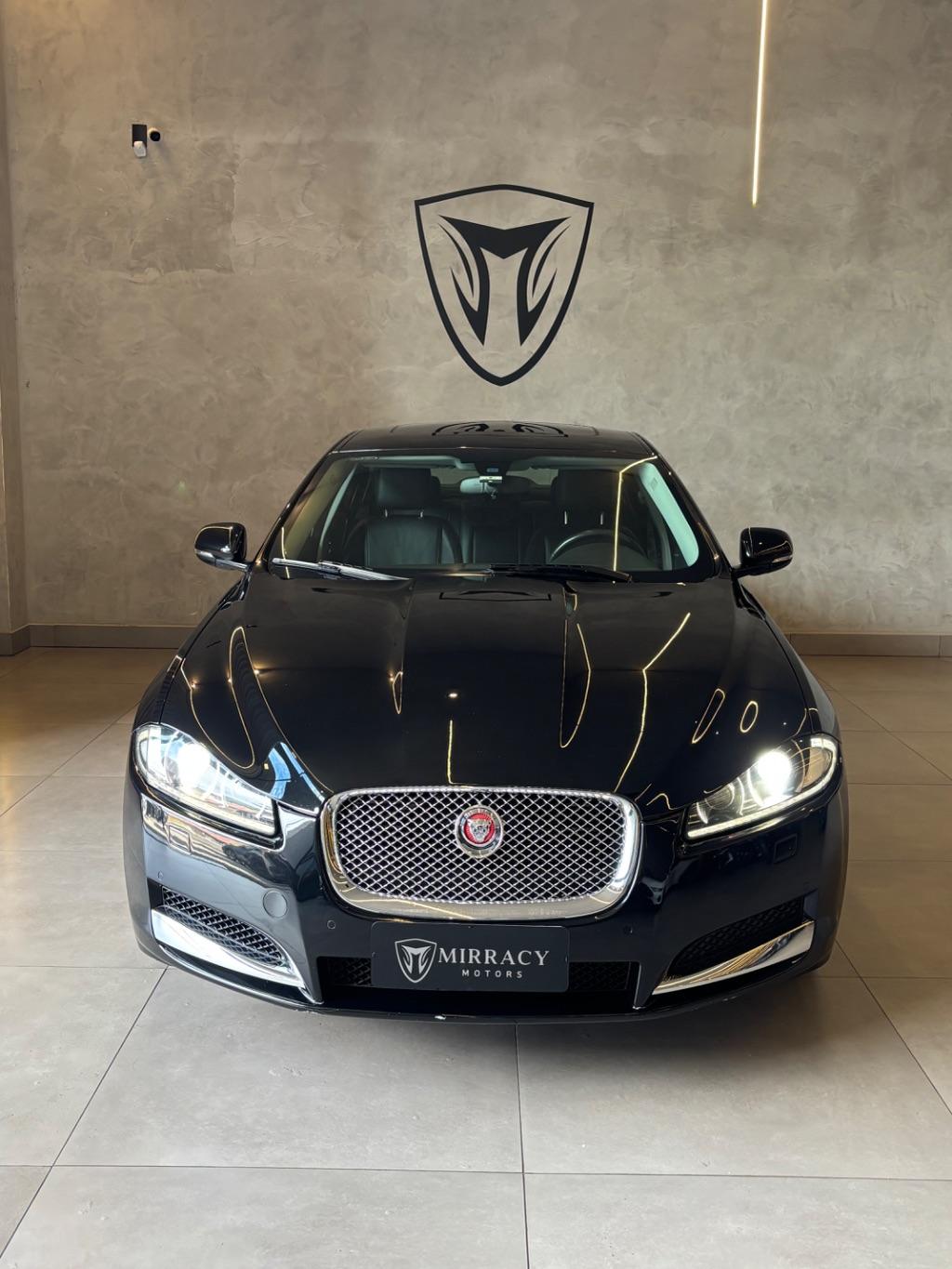 JAGUAR XF - Foto