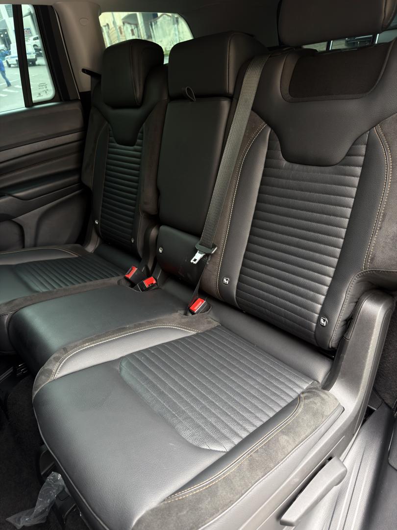 JEEP Commander - Foto