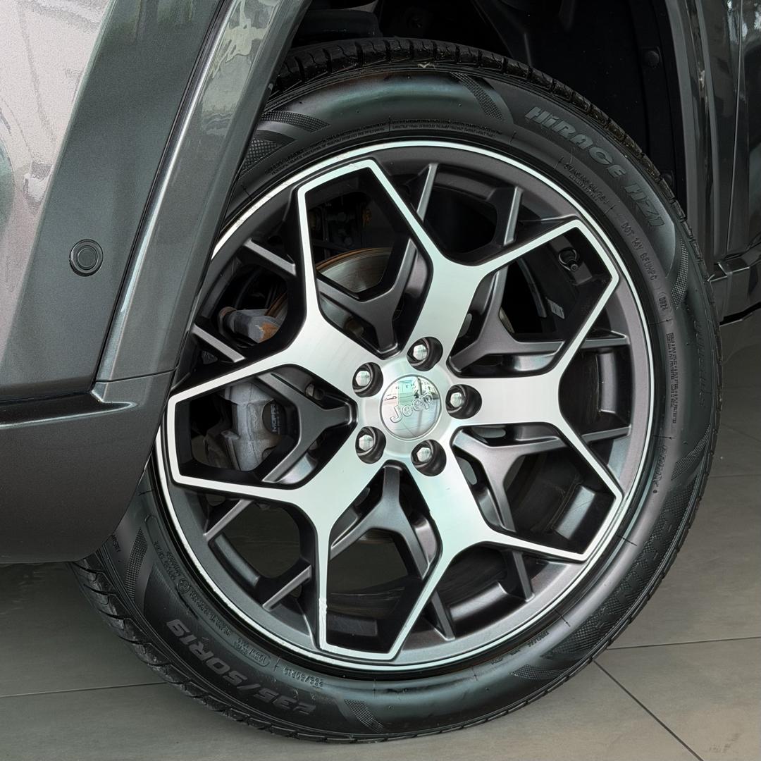 JEEP Commander - Foto