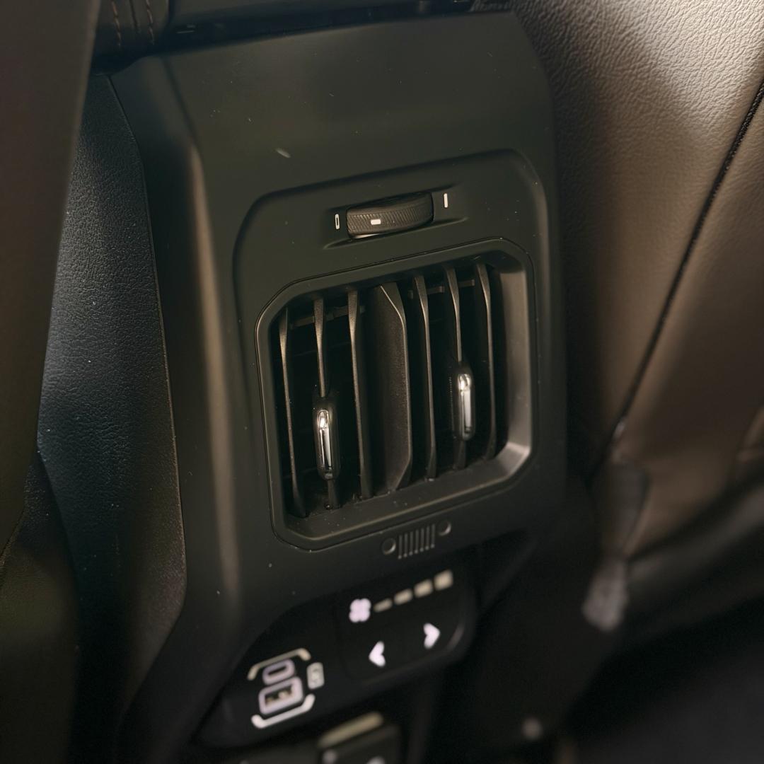 JEEP Commander - Foto