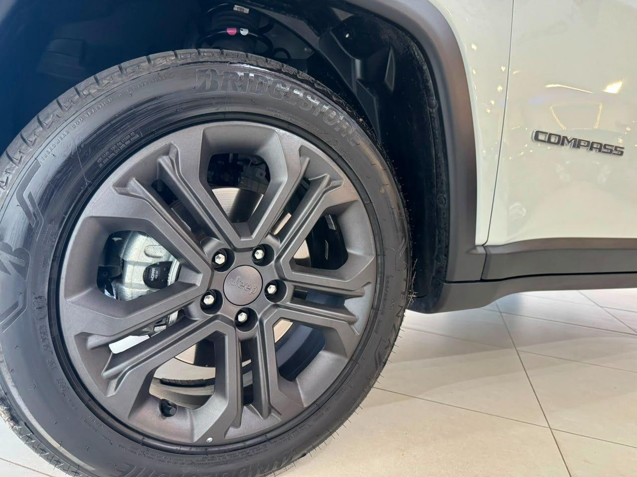 JEEP Compass - Foto