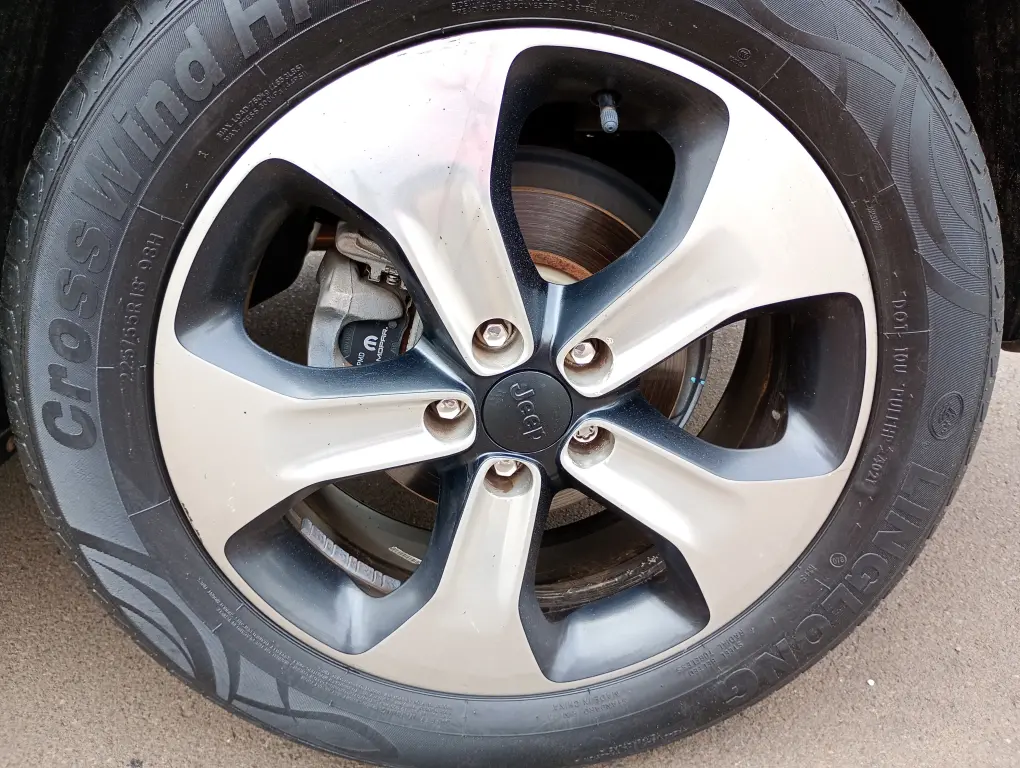 JEEP Compass - Miniatura