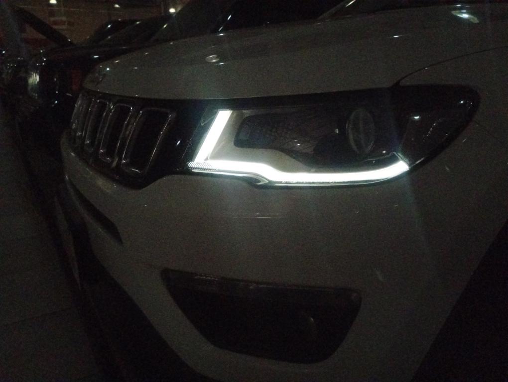 JEEP Compass - Foto