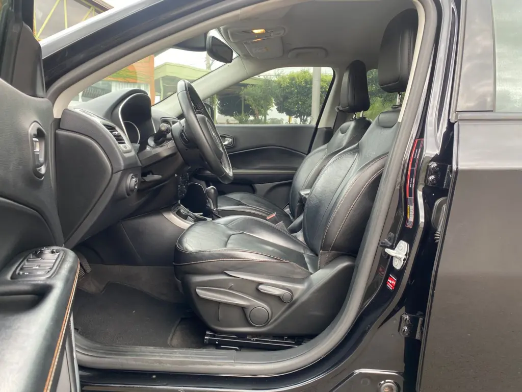 JEEP Compass - Foto