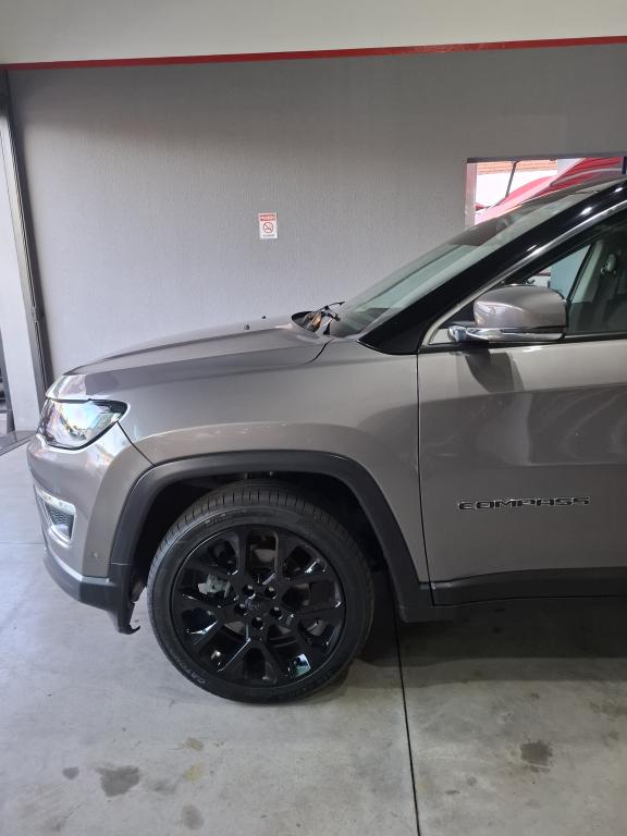JEEP Compass - Foto