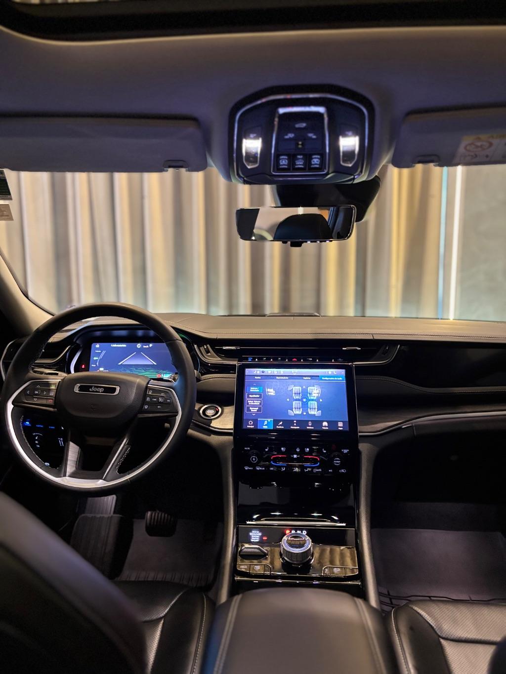 JEEP Grand Cherokee - Foto