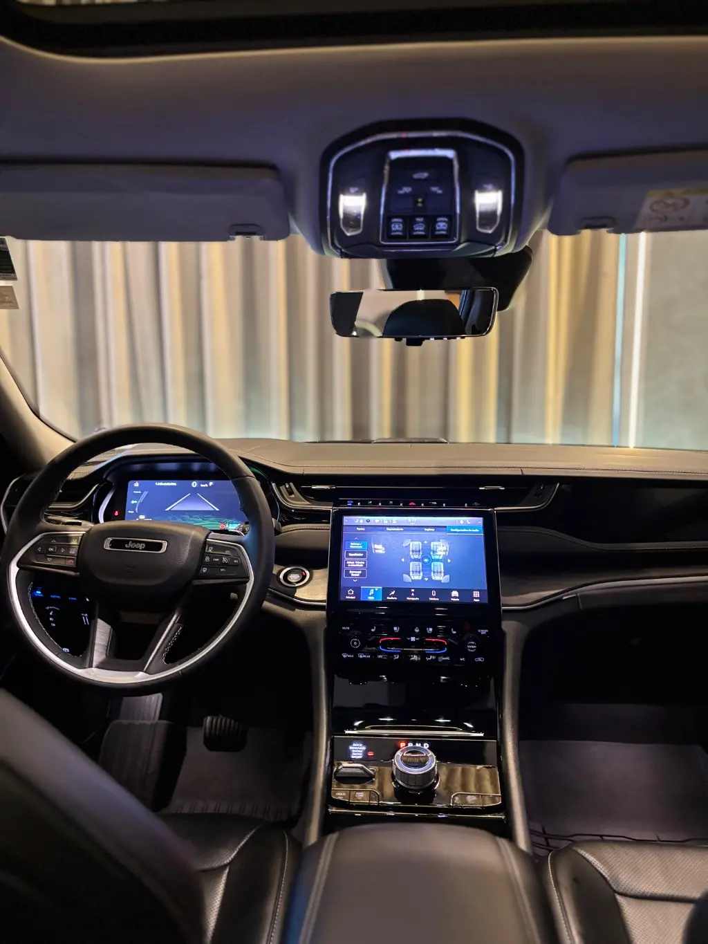 JEEP Grand Cherokee - Foto