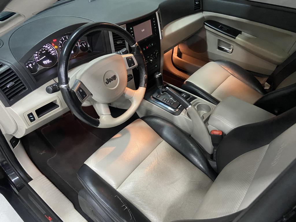 JEEP Grand Cherokee - Foto