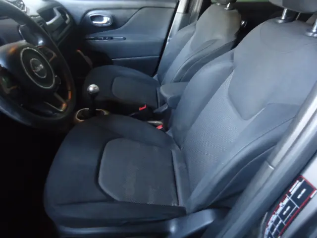 JEEP Renegade - Foto