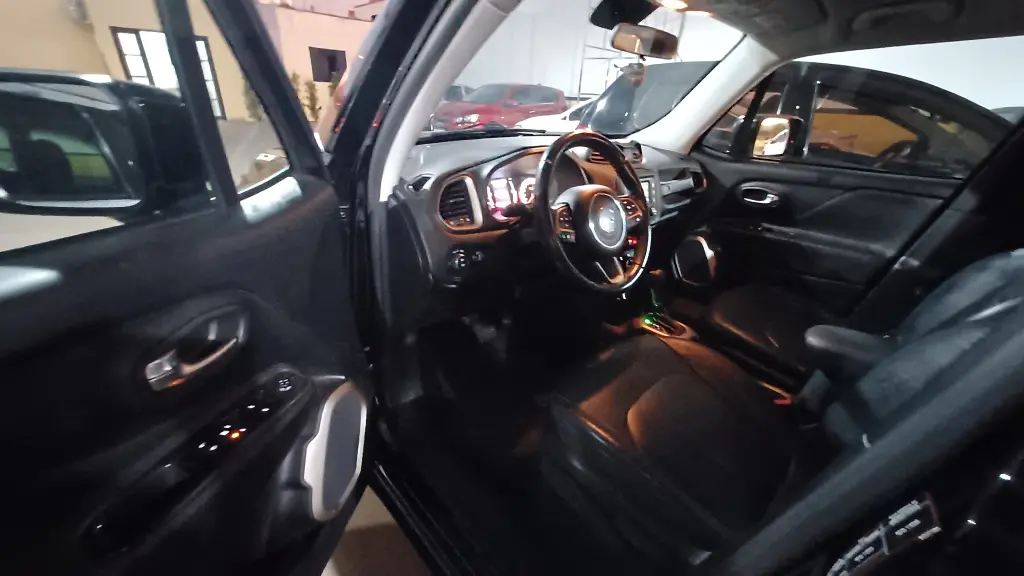 JEEP Renegade - Foto