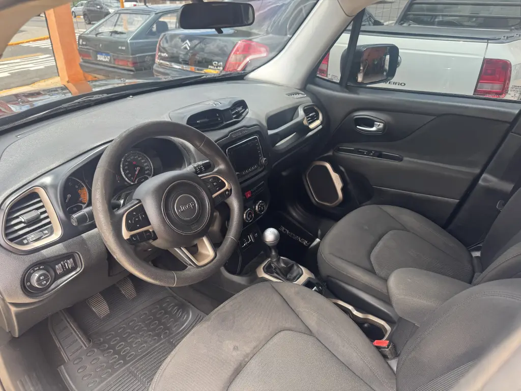 JEEP Renegade - Foto