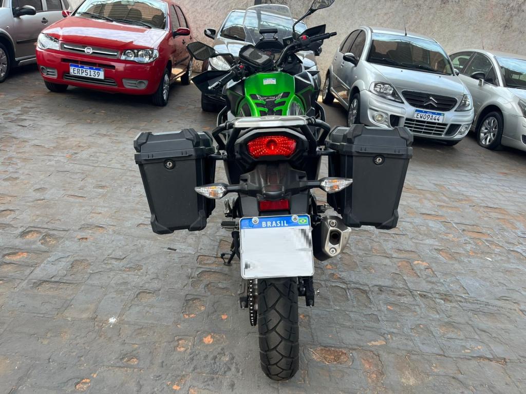 KAWASAKI Versys 300 - Foto