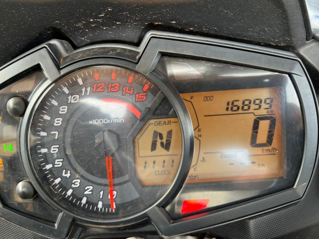 KAWASAKI Versys 300 - Foto