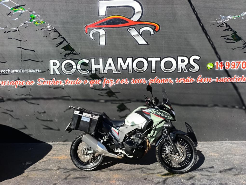 KAWASAKI Versys 300 - Foto