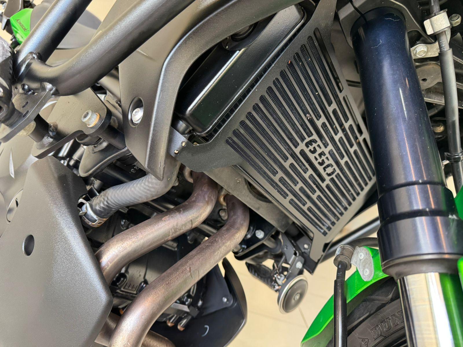 KAWASAKI Versys 650 - Foto