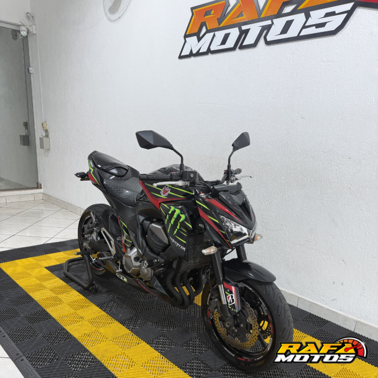 KAWASAKI Z 800 - Foto