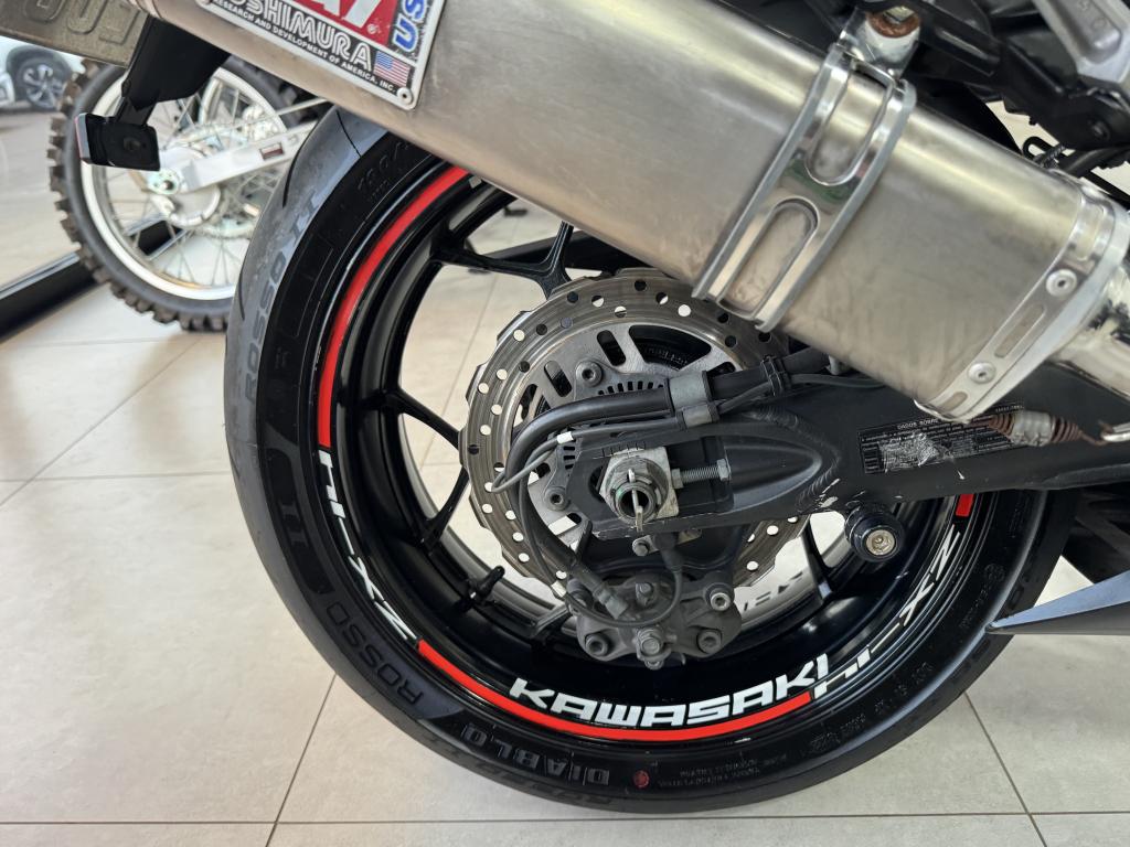 KAWASAKI ZX 14 R - Foto