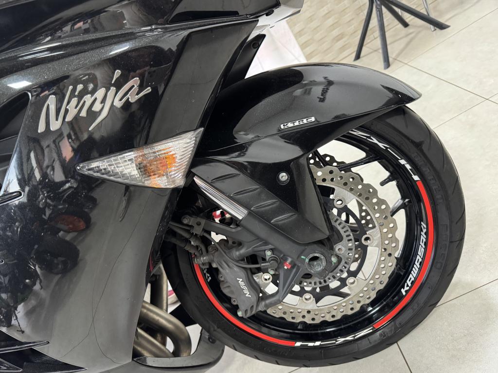 KAWASAKI ZX 14 R - Foto