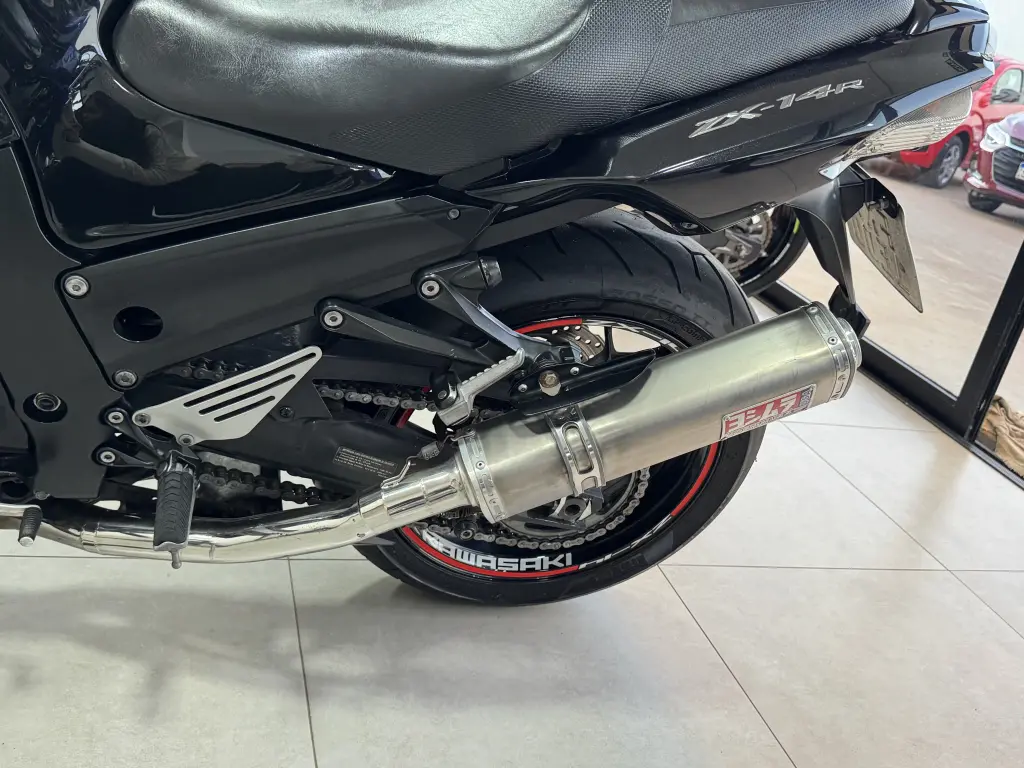 KAWASAKI ZX 14 R - Foto