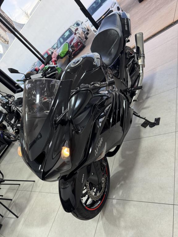 KAWASAKI ZX 14 R - Foto