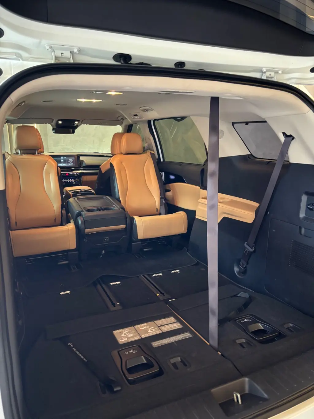 KIA Carnival - Foto