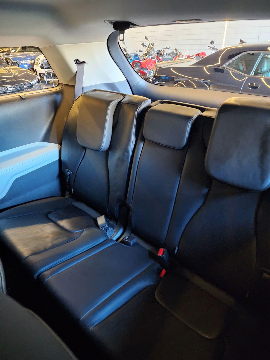 KIA Carnival - Foto