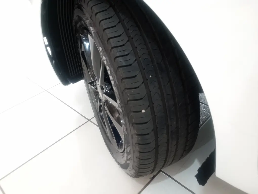 KIA Cerato Sedan - Foto