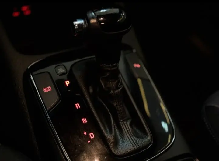 KIA Cerato Sedan - Foto