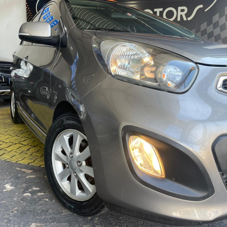 KIA Picanto - Foto