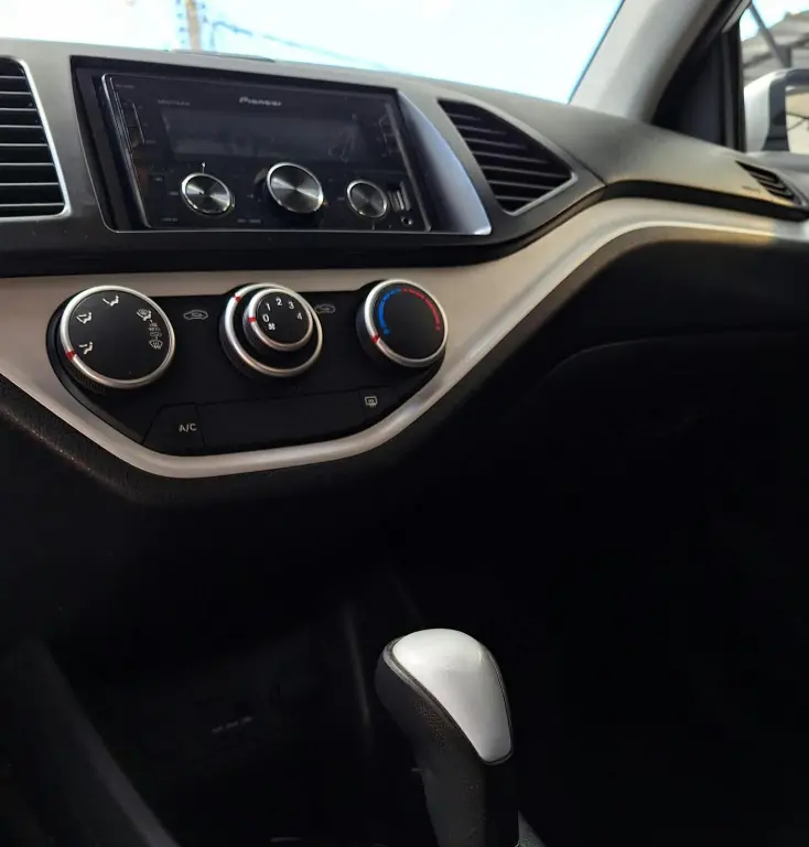 KIA Picanto - Foto