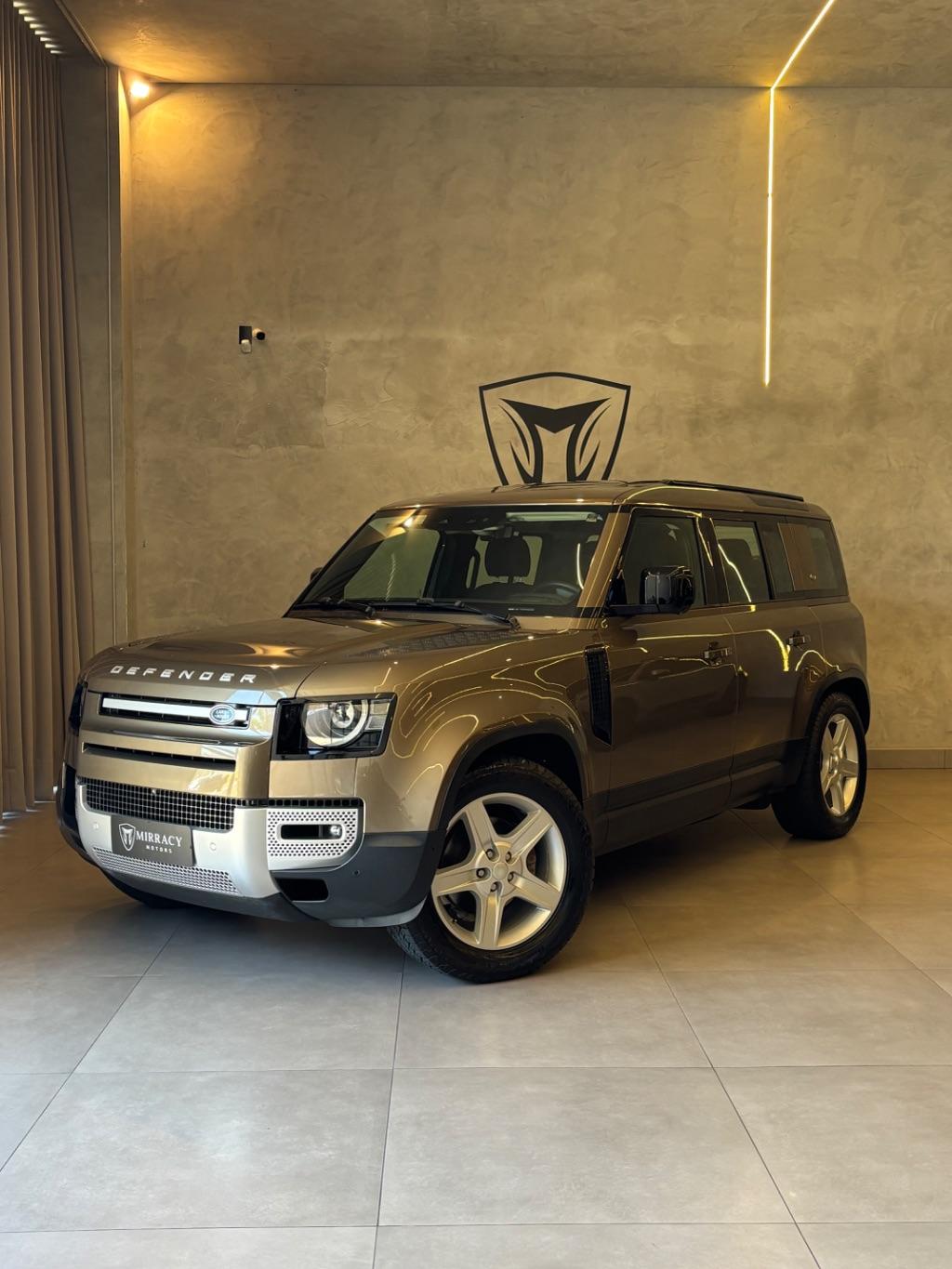 LAND ROVER Defender 110