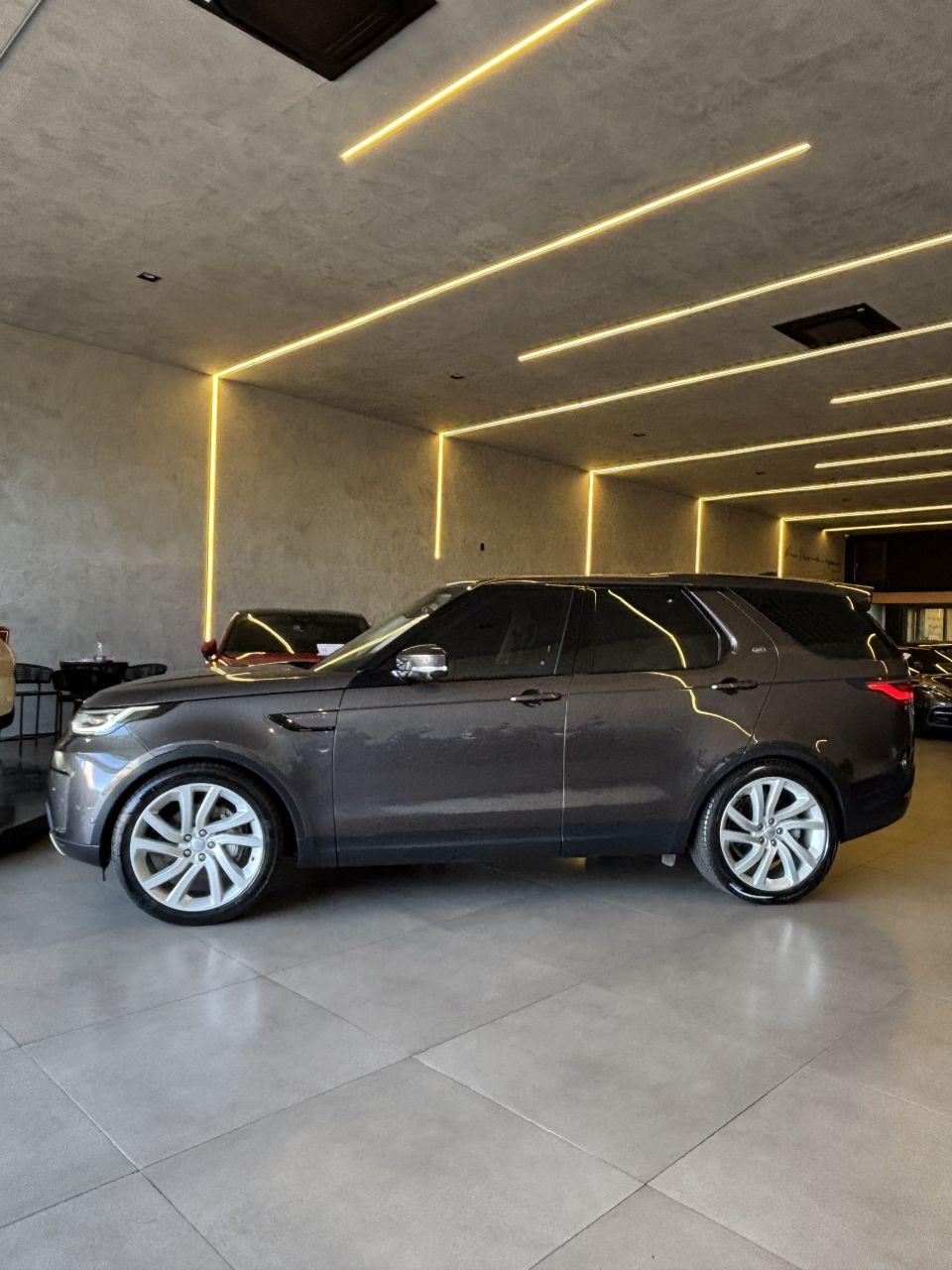 LAND ROVER Discovery - Foto