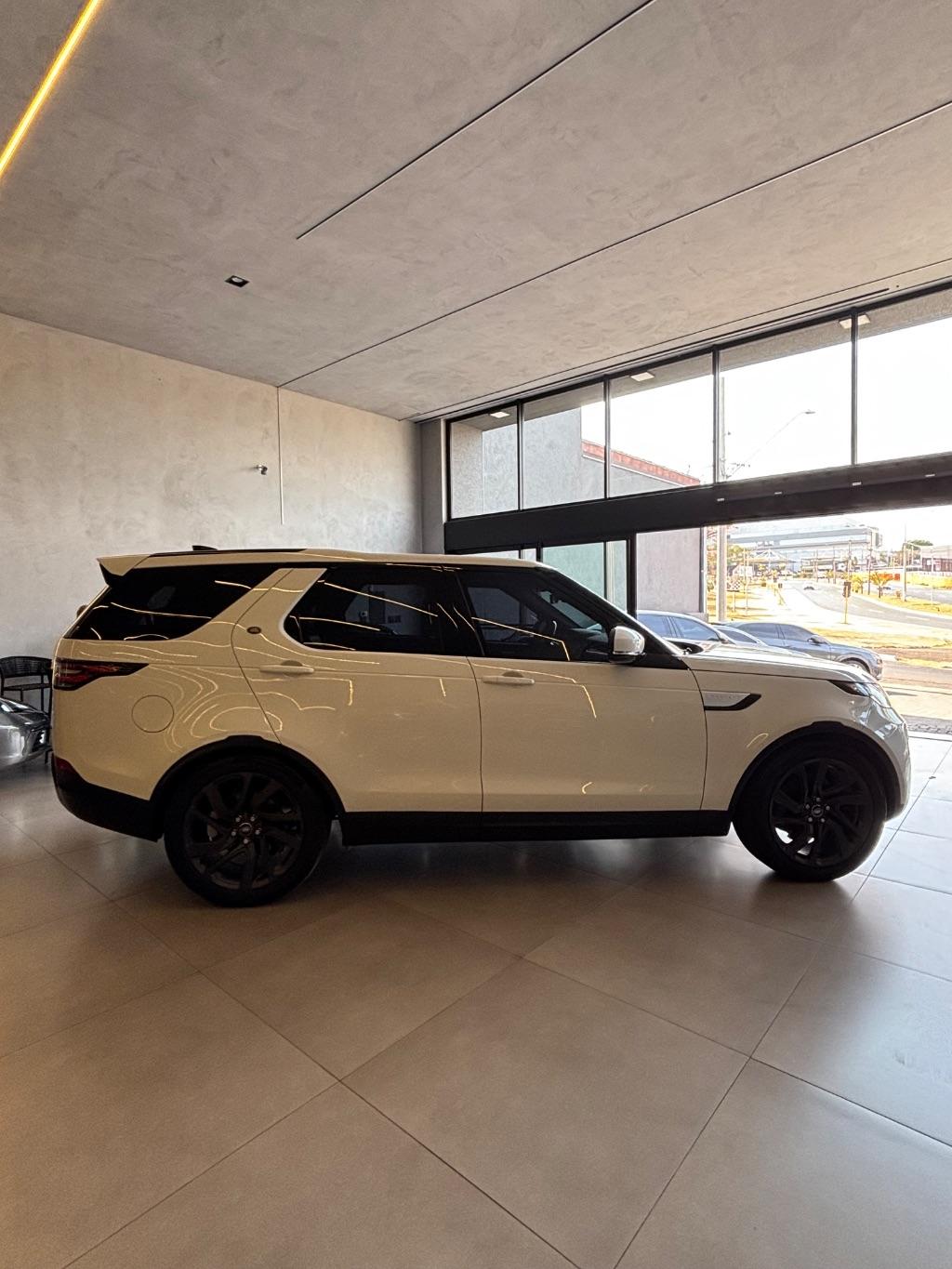 LAND ROVER Discovery - Foto