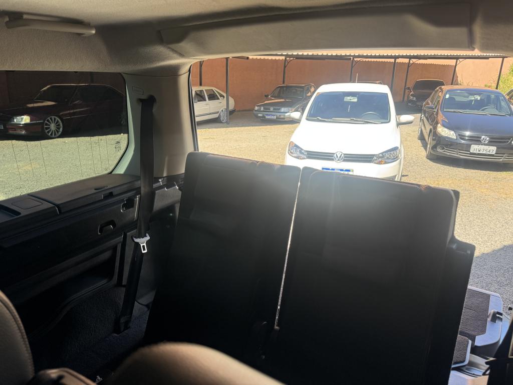 LAND ROVER Discovery 4 - Foto