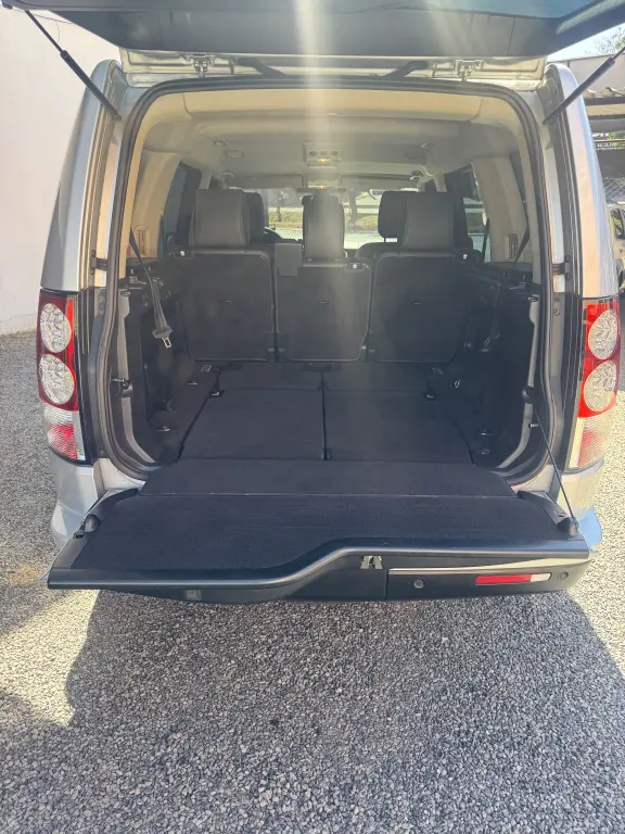 LAND ROVER Discovery 4 - Foto