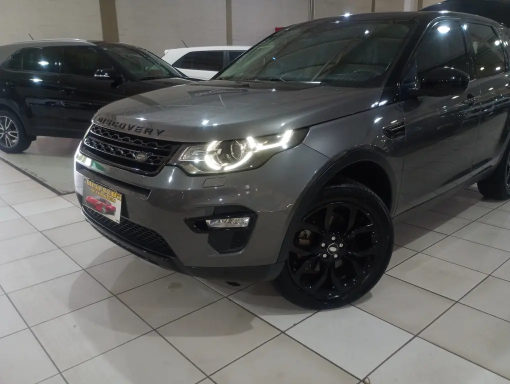 LAND ROVER Discovery Sport - Foto