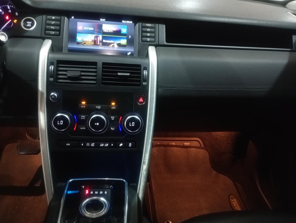 LAND ROVER Discovery Sport - Foto