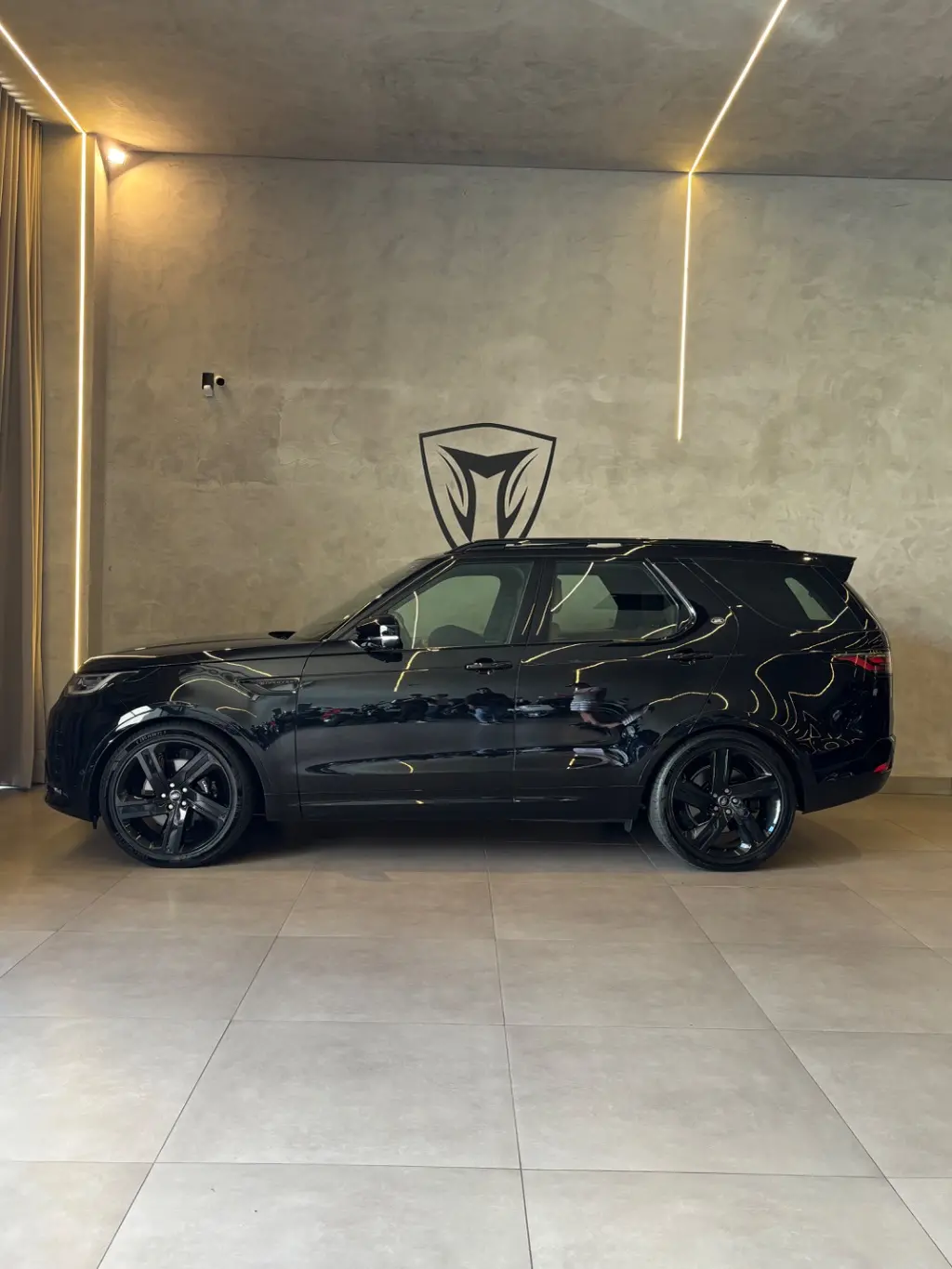 LAND ROVER Discovery - Foto