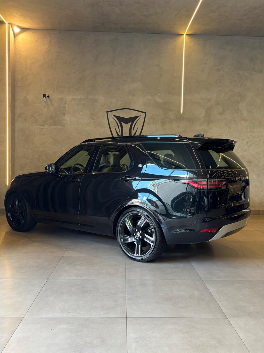 LAND ROVER Discovery - Foto