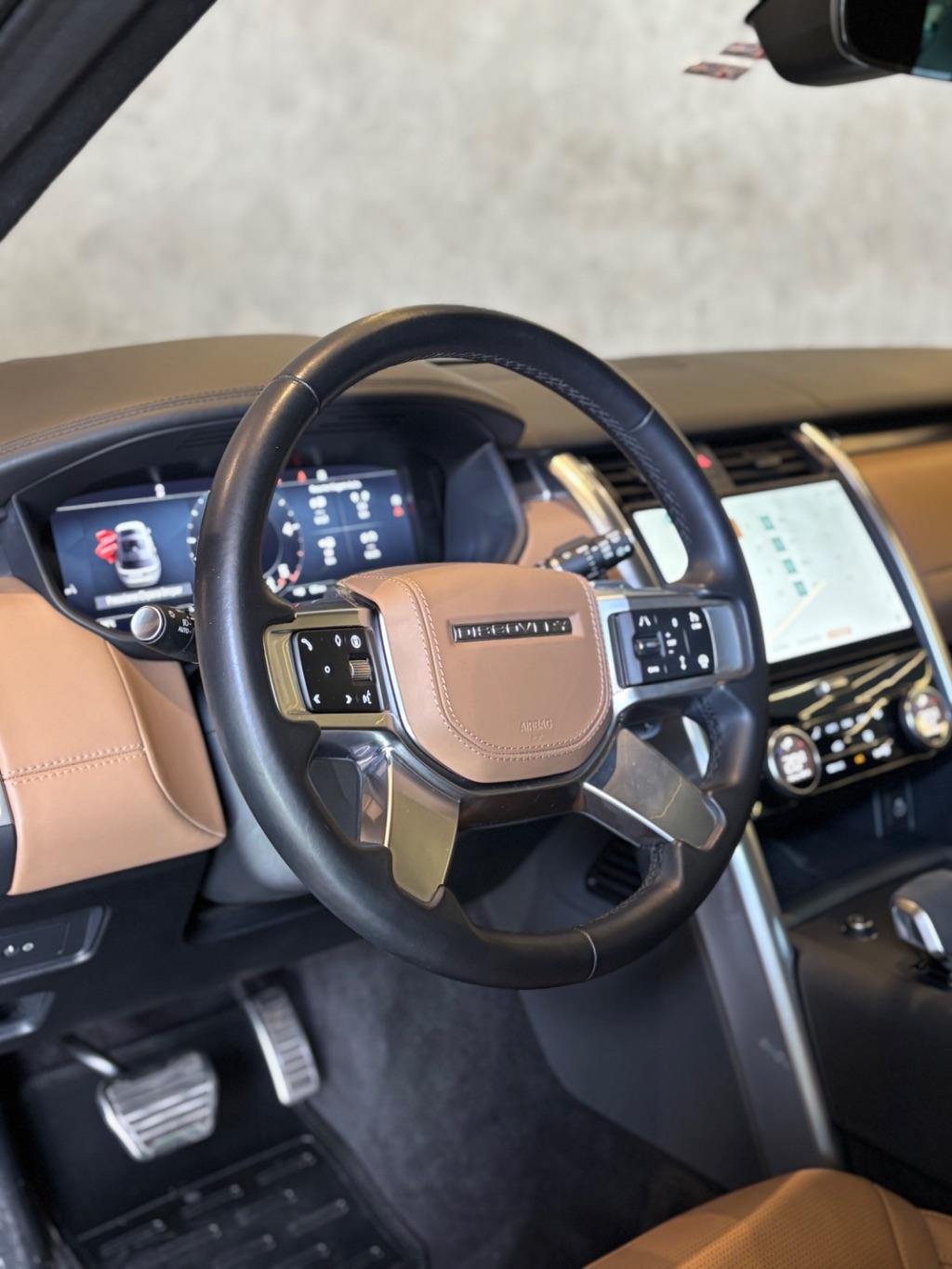 LAND ROVER Discovery - Foto