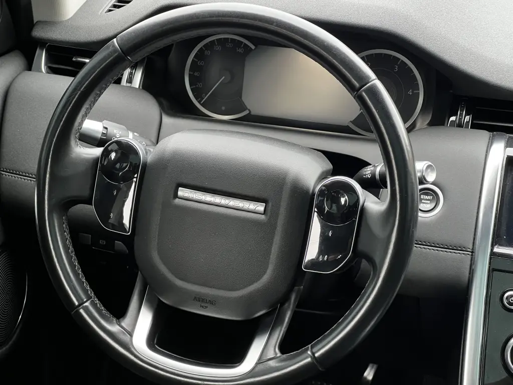 LAND ROVER Discovery Sport - Foto