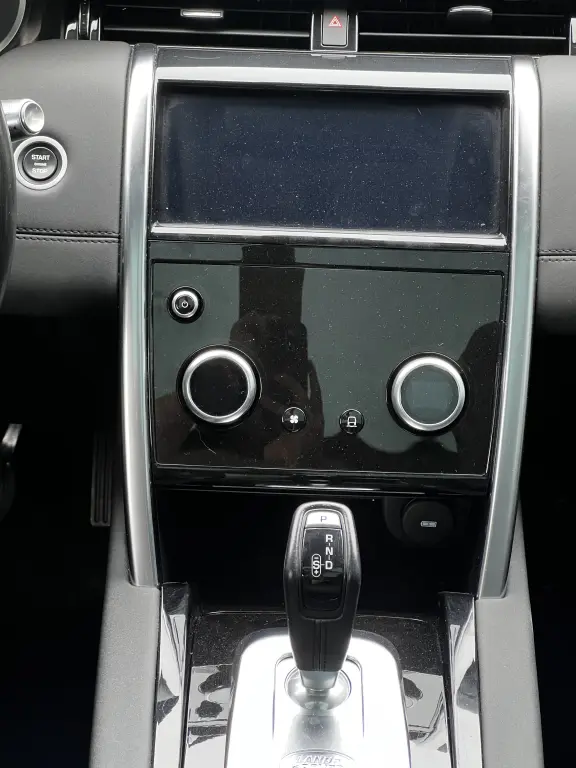 LAND ROVER Discovery Sport - Foto