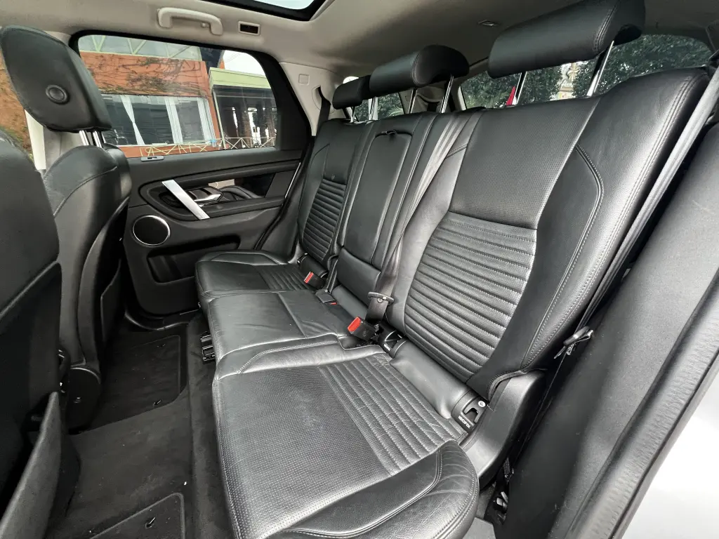 LAND ROVER Discovery Sport - Foto