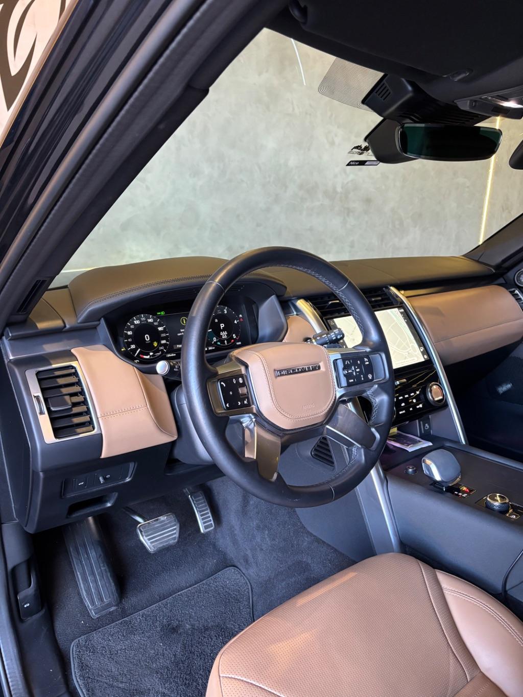 LAND ROVER Discovery - Foto