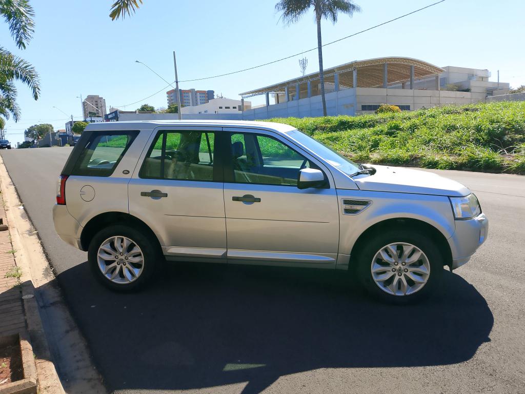 LAND ROVER Freelander 2 - Foto